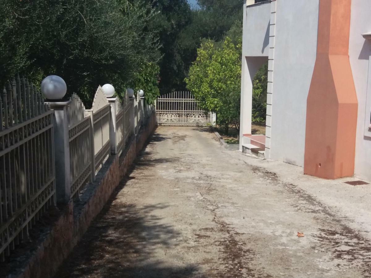 Areti's Hébergement de vacances Agios Georgios Pagon