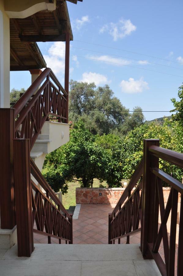 Hébergement de vacances Areti's Agios Georgios Pagon
